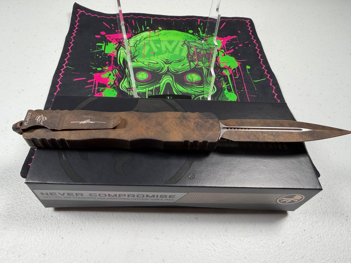 Microtech DIRAC® Delta  D/E SIGNATURE SERIES Partial Serrated PLAGUE OUTBREAK (227-1PLOBS)