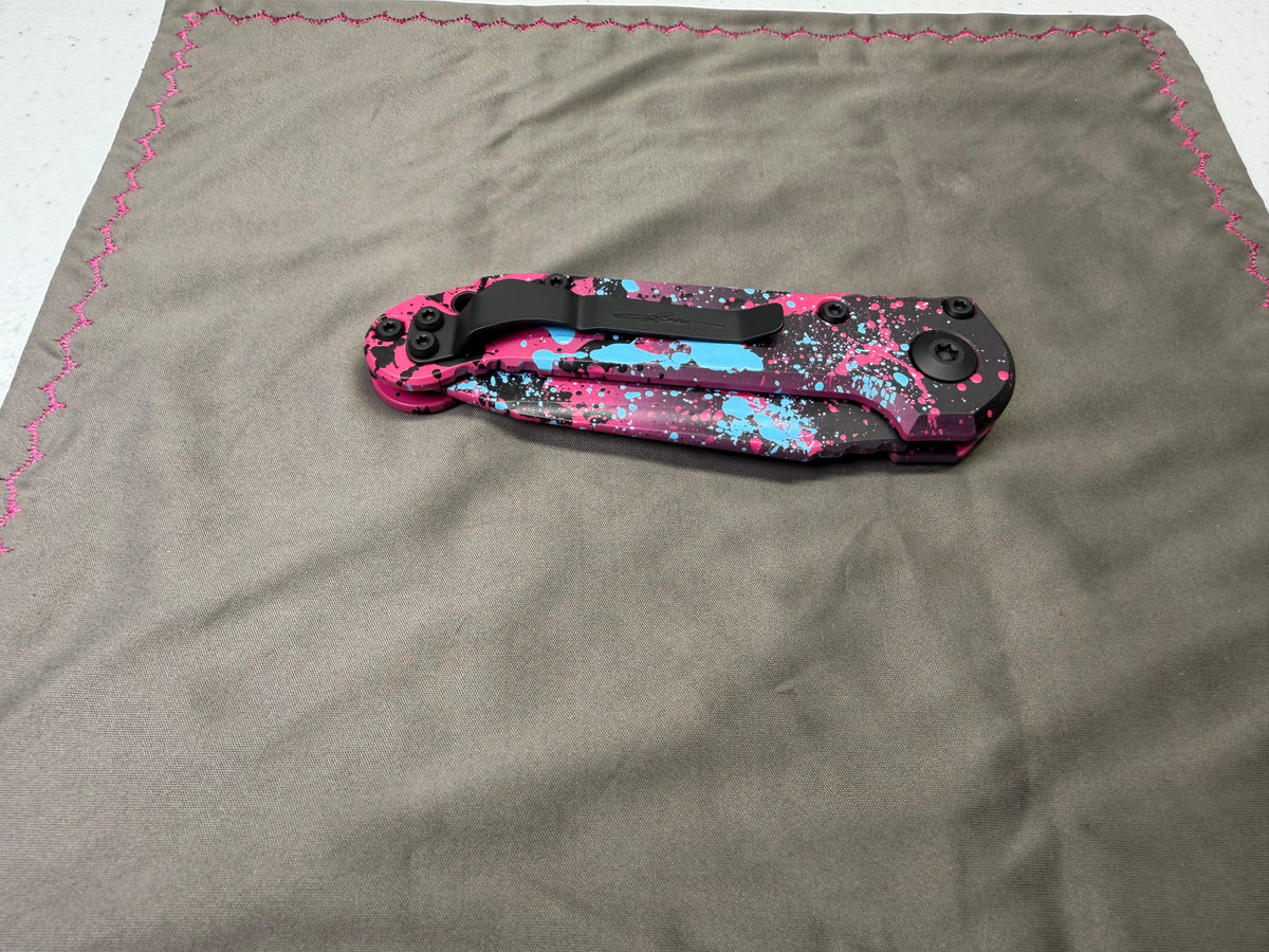 MicrotechL.U.D.T. Gen III T/E Signature Series Smooth Chassis Pink Black/ Light Blue Splatter Standard 1136S-1BKPK-LBSPLS)